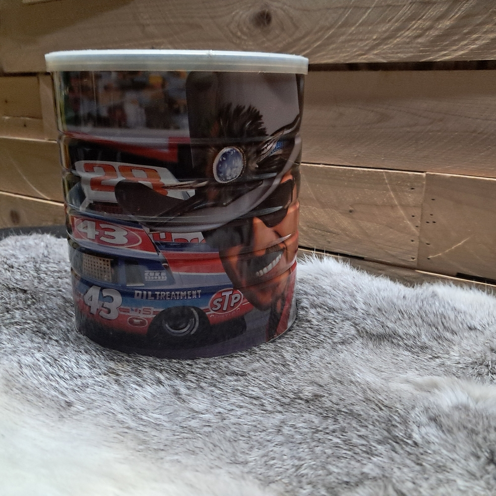 Vintage Racing Legend Richard Petty Themed Maxwell Coffee Can Sports Memoribilia